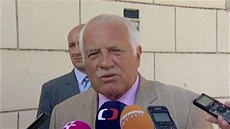 Klaus politikům: Zbavte vlivu pány v kuklách Klaus politikům: Zbavte vlivu pány v kuklách