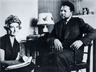 V MLADŠÍCH LETECH. Nelson Mandela stihl před svým uvězněním navštívit Londýn. O... V MLADŠÍCH LETECH. Nelson Mandela stihl před svým uvězněním navštívit Londýn. O...