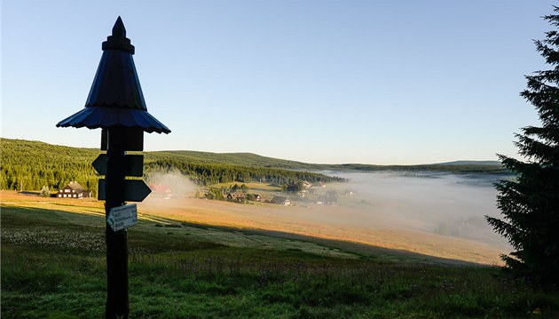 Ranní mlhy nad Jizerkou Ranní mlhy nad Jizerkou