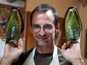 Zkoušel mít i pomocníka, ale neosvědčilo se. "Musel jsem předávat zákazníkovi... Zkoušel mít i pomocníka, ale neosvědčilo se. "Musel jsem předávat zákazníkovi...