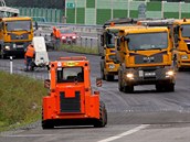 Oprava u Plané nad Lužnicí zpomalí řidiče zhruba na 1,5 kilometru dlouhém úseku... Oprava u Plané nad Lužnicí zpomalí řidiče zhruba na 1,5 kilometru dlouhém úseku...
