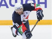 Hokejový útočník Roman Kukumberg ze Slovanu Bratislava řídil opilý. Hokejový útočník Roman Kukumberg ze Slovanu Bratislava řídil opilý.