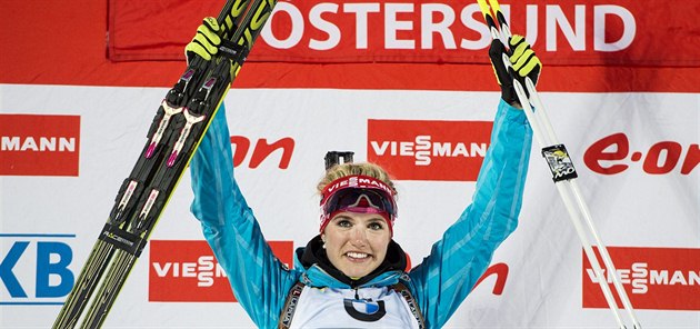 NEJLEPŠÍ. Gabriela Soukalová coby vítězka závodu Světového poháru v Östersundu. NEJLEPŠÍ. Gabriela Soukalová coby vítězka závodu Světového poháru v Östersundu.