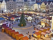Vánoční trhy a nálada na náměstí Republiky v Plzni čeká již jen na osvětlení smrku, které bude 1.12.2013. Vánoční trhy a nálada na náměstí Republiky v Plzni čeká již jen na osvětlení smrku, které bude 1.12.2013.