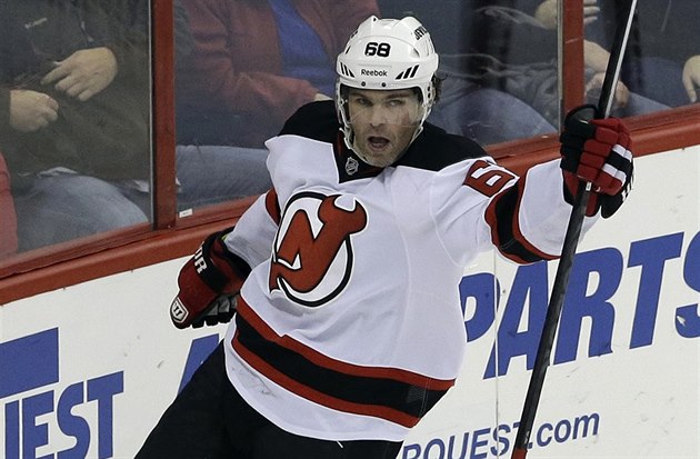 Jaromír Jágr se podílel gólem a dvěma gólovými nahrávkam na výhře New Jersey... Jaromír Jágr se podílel gólem a dvěma gólovými nahrávkam na výhře New Jersey...