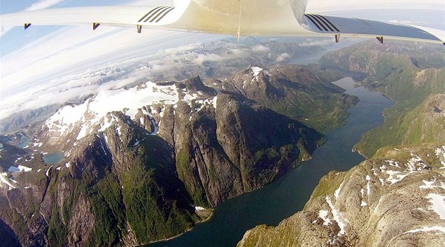 Jih ledovce Svartisen a Tjongský fjord Jih ledovce Svartisen a Tjongský fjord