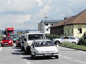 Křižovatka u Tří věžiček v Jihlavě. Křížení hlavní silnice od Havlíčkova Brodu... Křižovatka u Tří věžiček v Jihlavě. Křížení hlavní silnice od Havlíčkova Brodu...