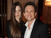 Brittany Lopezová a Christian Slater (21. ledna 2013) Brittany Lopezová a Christian Slater (21. ledna 2013)