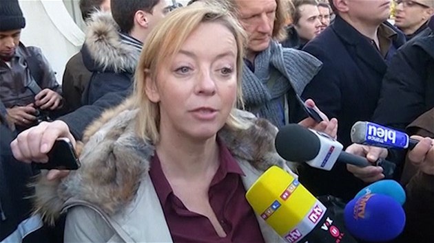 Sabine Kehmová. Žena, co se slzami mluví za Schumacherovu rodinu Sabine Kehmová. Žena, co se slzami mluví za Schumacherovu rodinu
