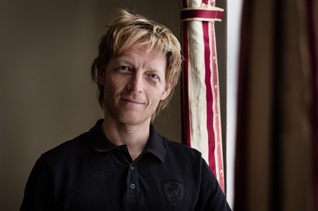 Karel Janeček je přesvědčený, že o všechno přijít nemůže, ale kdyby se to přeci... Karel Janeček je přesvědčený, že o všechno přijít nemůže, ale kdyby se to přeci...