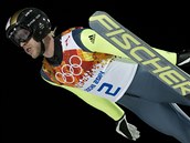 Roman Koudelka při olympijském závodě na středním můstku. Roman Koudelka při olympijském závodě na středním můstku.