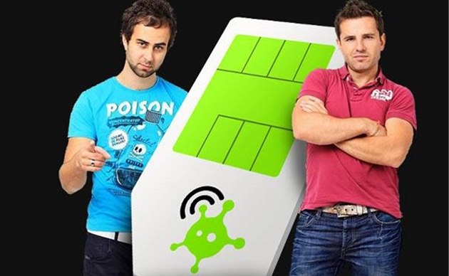 Erik Meldik a Čeněk Stýblo vystupující jako duo ViralBrothers představili Erik Meldik a Čeněk Stýblo vystupující jako duo ViralBrothers představili
