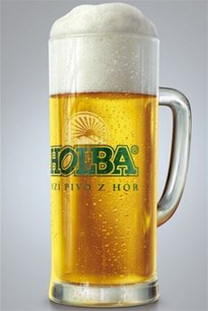 Nejlepší nefiltrované pivo se vaří v pivovaru Holba. Holbě Kvasničák patří Nejlepší nefiltrované pivo se vaří v pivovaru Holba. Holbě Kvasničák patří