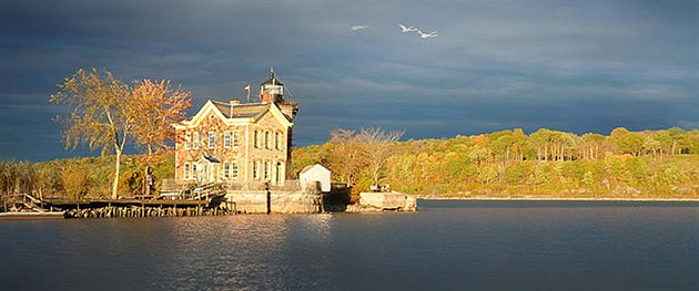 Saugerties Lighthouse, New York, USA Saugerties Lighthouse, New York, USA