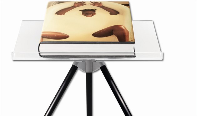 Annie Leibovitz: Sumo (kniha s designovým stolkem, varianta obálky s Whoopi Annie Leibovitz: Sumo (kniha s designovým stolkem, varianta obálky s Whoopi