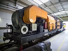Čistící souprava TWS 30 slouží k vysávání prachu a nečistot z tunelů pražského... Čistící souprava TWS 30 slouží k vysávání prachu a nečistot z tunelů pražského...