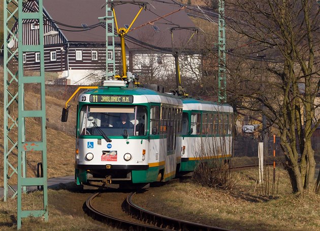 Tramvaje mezi Jabloncem a Libercem nahradí linkové autobusy. Tramvaje mezi Jabloncem a Libercem nahradí linkové autobusy.