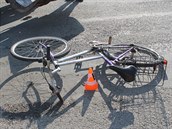 Nehoda traktoru a cyklisty v Radějově na Hodonínsku. Nehoda traktoru a cyklisty v Radějově na Hodonínsku.