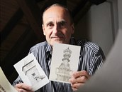 Plzeňský výpravčí vlaků Jiří Štekl zná všechny tuzemské vyhlídkové věže, vydal... Plzeňský výpravčí vlaků Jiří Štekl zná všechny tuzemské vyhlídkové věže, vydal...