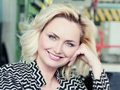 Zuzana Ceralová Petrofová, prapravnučka zakladatele firmy na výrobu klavírů. Zuzana Ceralová Petrofová, prapravnučka zakladatele firmy na výrobu klavírů.