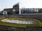 Za čtyřicet milionů korun vyrostla v Ostrožské Nové Vsi moderní golfová... Za čtyřicet milionů korun vyrostla v Ostrožské Nové Vsi moderní golfová...