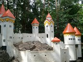 Kočičí hrádek ve Slatiňanech Kočičí hrádek ve Slatiňanech