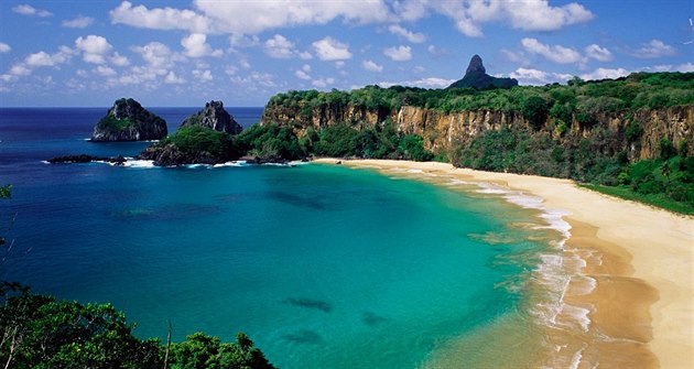 Baia dó Sancho, Fernando de Noronha, Brazílie Baia dó Sancho, Fernando de Noronha, Brazílie