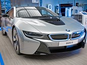 BMW i8 v pražském showroomu BMW i8 v pražském showroomu