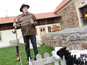 Miloslav Zapletal na své Farmě Blaník (18. dubna 2014) Miloslav Zapletal na své Farmě Blaník (18. dubna 2014)