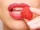 Antioxidanty najdeme v ovoci, ale i v kosmetice. Antioxidanty najdeme v ovoci, ale i v kosmetice.