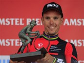 Philippe Gilbert s trofejí pro vítěze Amstel Gold Race. Philippe Gilbert s trofejí pro vítěze Amstel Gold Race.
