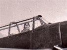 Pilot Antonín Kraus v kokpitu povstaleckého Ar 396. "Větrník" špičky vrtulového... Pilot Antonín Kraus v kokpitu povstaleckého Ar 396. "Větrník" špičky vrtulového...