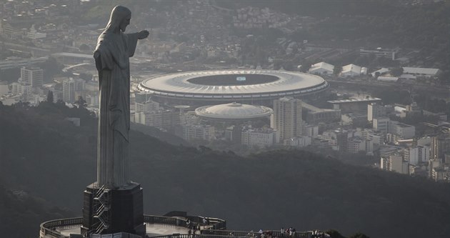 Brazilské Rio de Janeiro se připravuje na šampionát ve fotbale, který začne 12.... Brazilské Rio de Janeiro se připravuje na šampionát ve fotbale, který začne 12....
