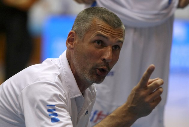Zbyněk Choleva, trenér prostějovských basketbalistů. Zbyněk Choleva, trenér prostějovských basketbalistů.