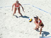 Kristýna Kolocová a Markéta Sluková (vpravo) na turnaji Světového okruhu v... Kristýna Kolocová a Markéta Sluková (vpravo) na turnaji Světového okruhu v...