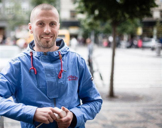 "Konopné výrobky vyrábím už pět let," říká Jiří Stabla. "Konopné výrobky vyrábím už pět let," říká Jiří Stabla.