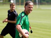 Kouč jabloneckých fotbalistů Jaroslav Šilhavý na prvním tréninku Kouč jabloneckých fotbalistů Jaroslav Šilhavý na prvním tréninku