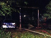 Rozsáhlý požár zachvátil v Moravských Bránicích tamní kůlny, v plamenech... Rozsáhlý požár zachvátil v Moravských Bránicích tamní kůlny, v plamenech...