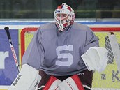 NOVÁ JEDNIČKA. Slovenský brankář Rastislav Staňa poprvé vyjel se Spartou ještě... NOVÁ JEDNIČKA. Slovenský brankář Rastislav Staňa poprvé vyjel se Spartou ještě...