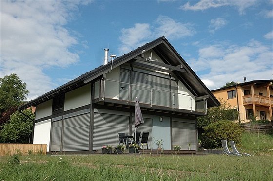 BYDLET V DOKONALÉM KONTAKTU SE ZAHRADOU - TREND MODERNÍHO BYDLENÍ BYDLET V DOKONALÉM KONTAKTU SE ZAHRADOU - TREND MODERNÍHO BYDLENÍ