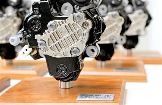 Bosch Diesel přispívá k vyšší úrovni vzdělávání a pracovní kvalifikace Bosch Diesel přispívá k vyšší úrovni vzdělávání a pracovní kvalifikace
