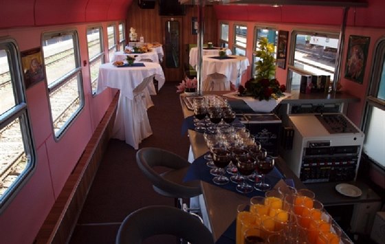 Catering lze zajistit v různých cenových hladinách Catering lze zajistit v různých cenových hladinách