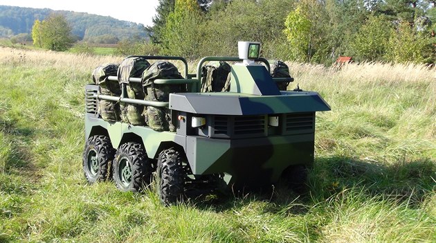 Prototyp českého vojenského robotického vozidla TAROS V2 Prototyp českého vojenského robotického vozidla TAROS V2