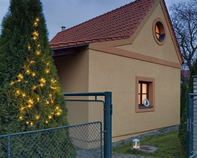 Dům byl postaven v roce 1910, rekonstrukce jej proměnila. Dům byl postaven v roce 1910, rekonstrukce jej proměnila.